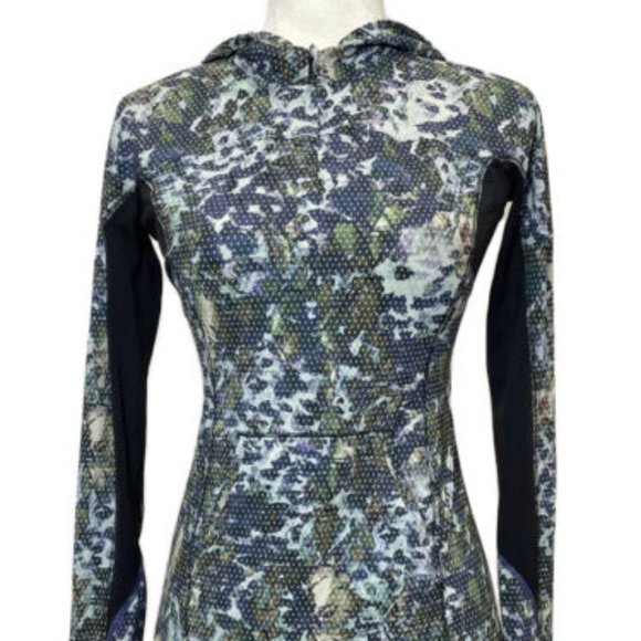 Rare Lululemon Runbeam Hoodie in size 6 - Picture 6 of 9